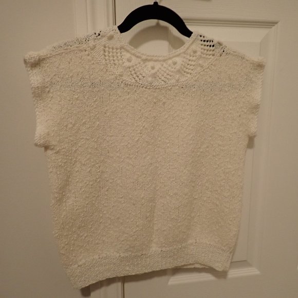 Adorable handknit 80s cottagecore sweater - Picture 2 of 3
